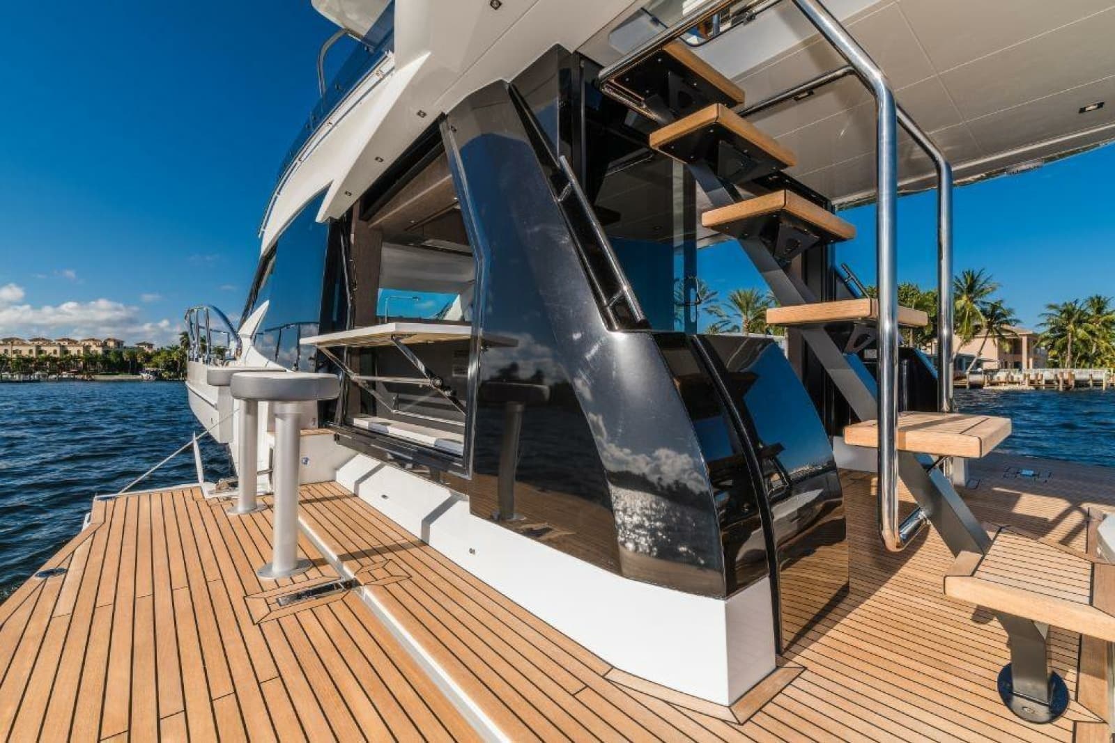 2025 Galeon 500 FLY