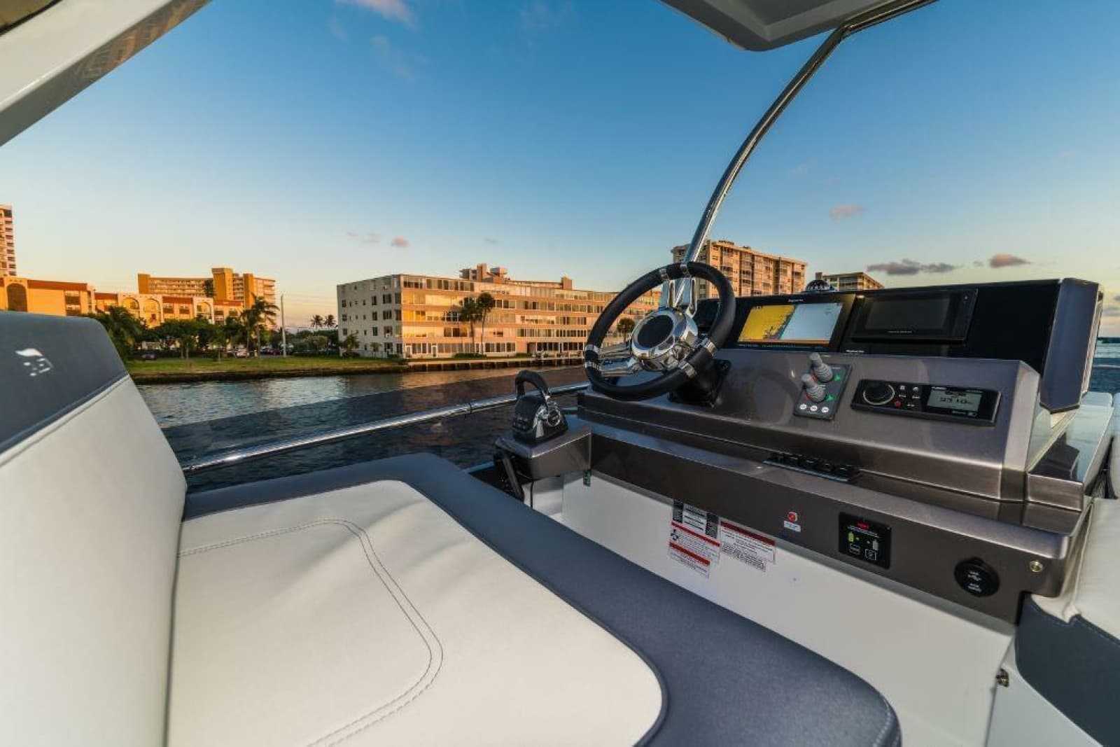 2025 Galeon 500 FLY