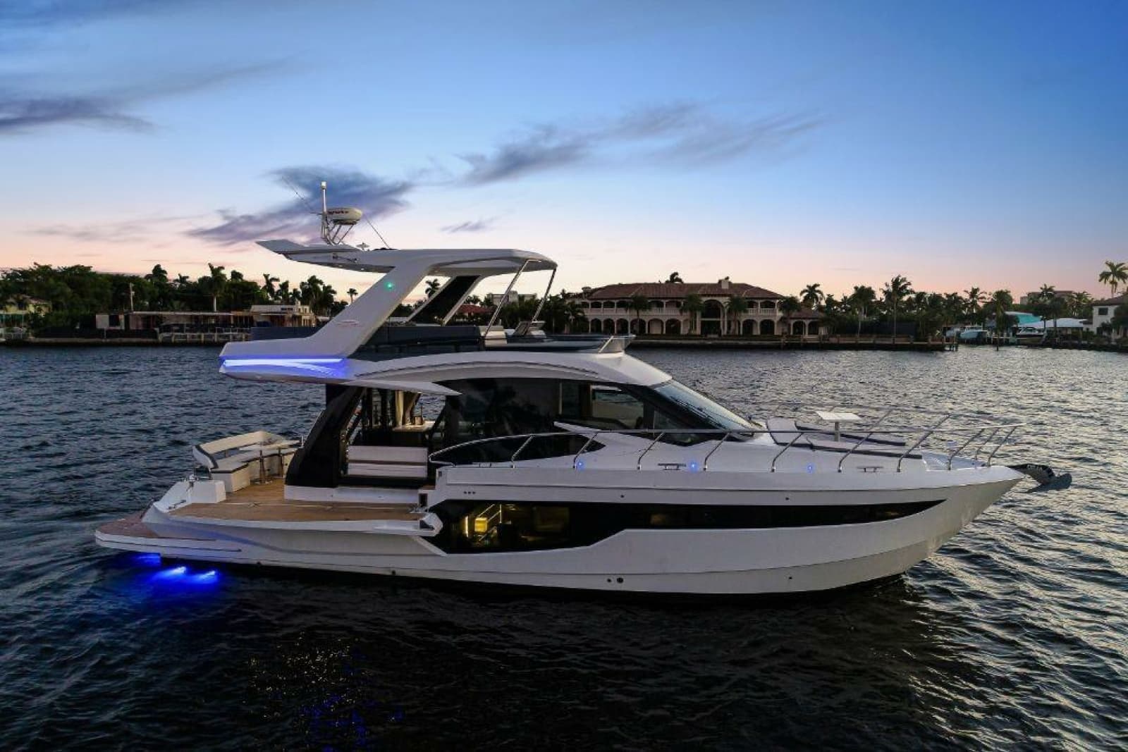 2025 Galeon 500 FLY