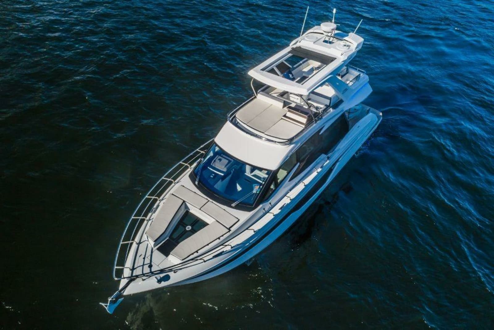 2025 Galeon 500 FLY