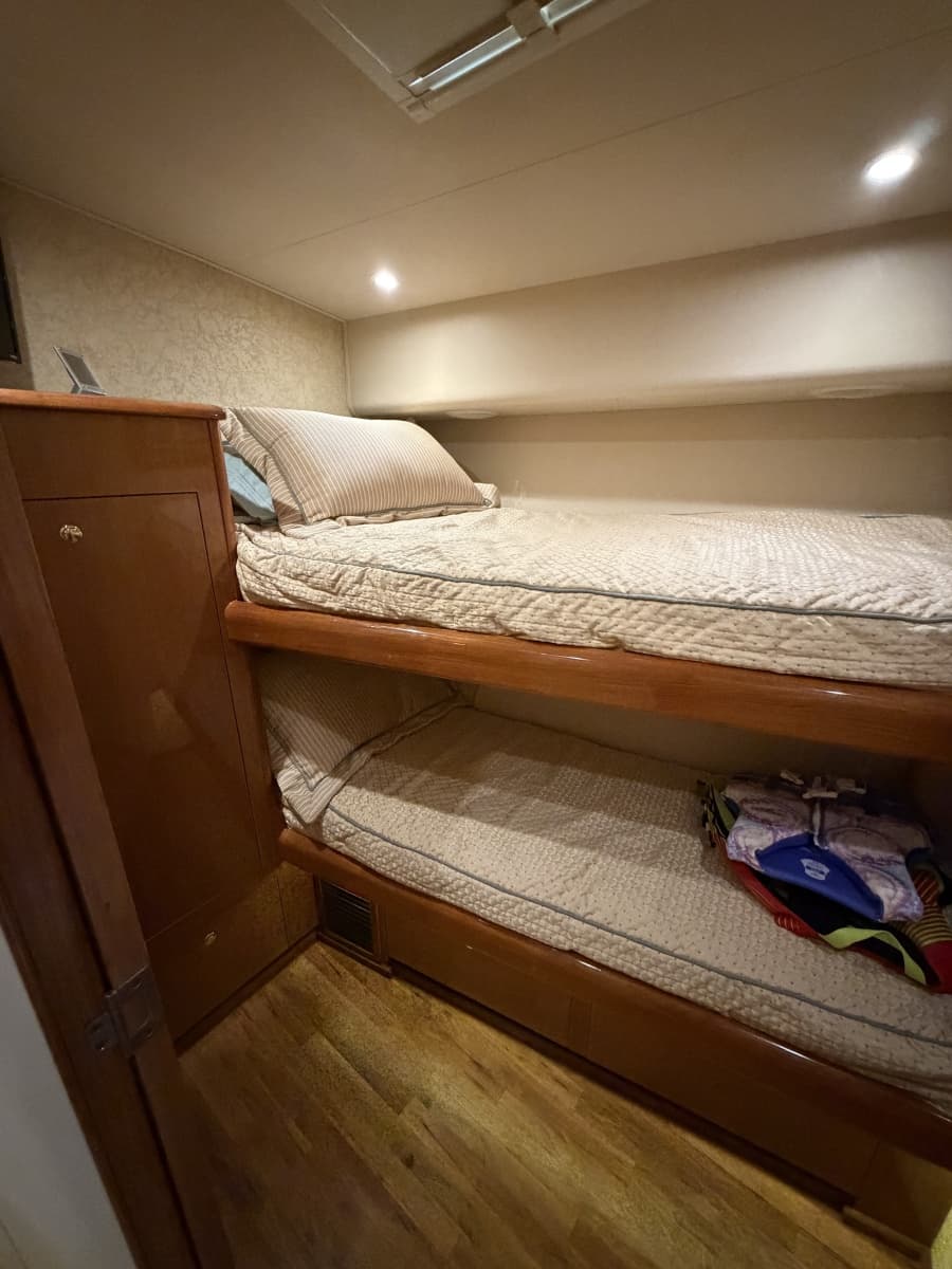 2004 Viking 