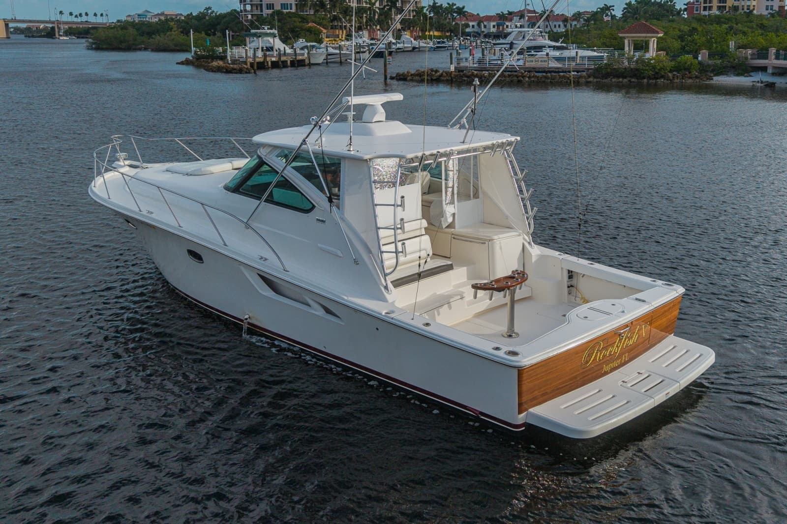 2018 Tiara Yachts 4300 Open
