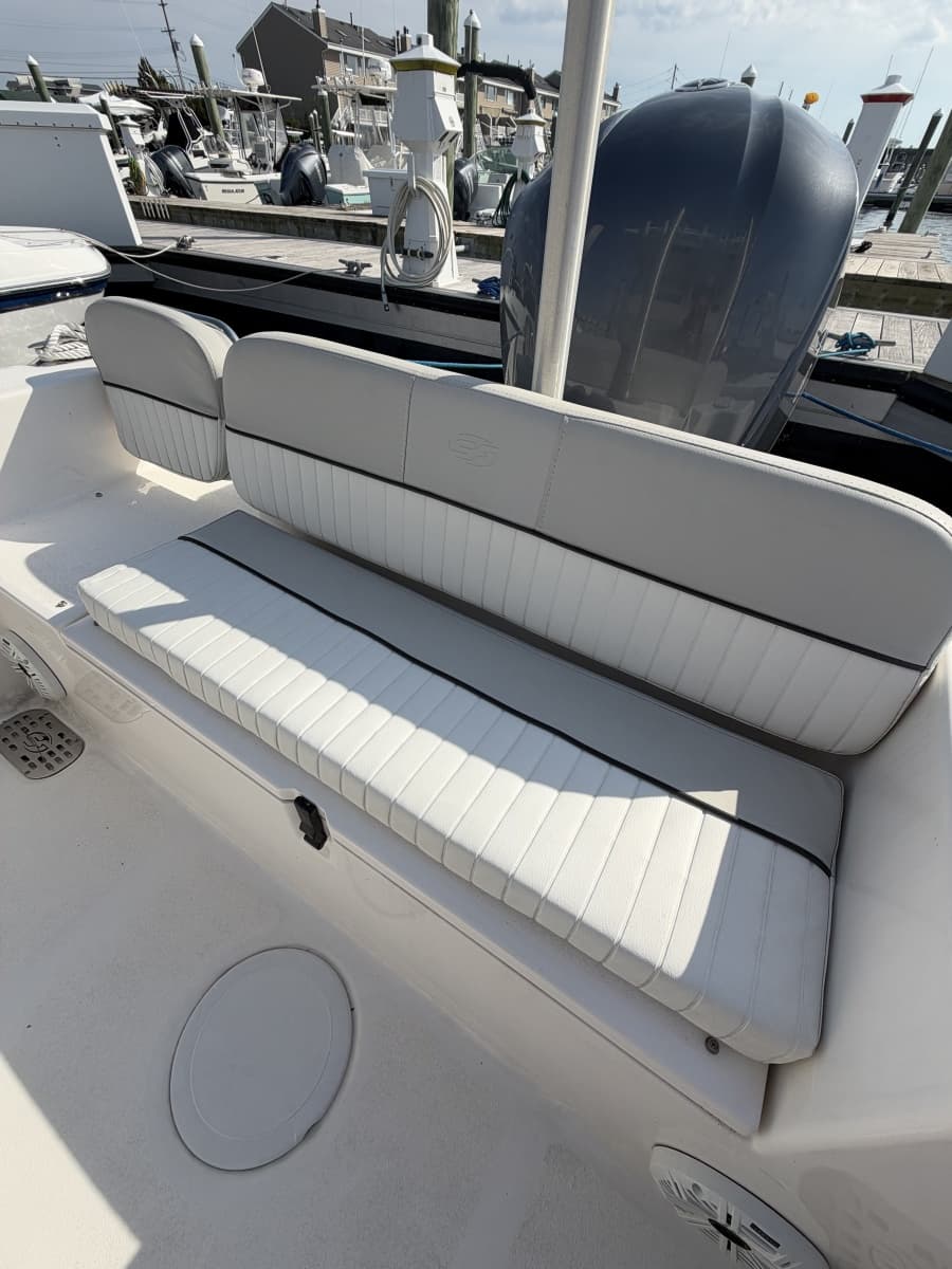 2021 Sea Fox 248 Commander