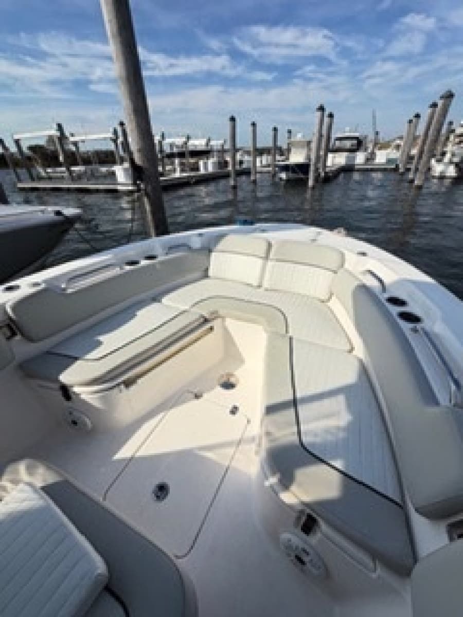 2021 Sea Fox 248 Commander