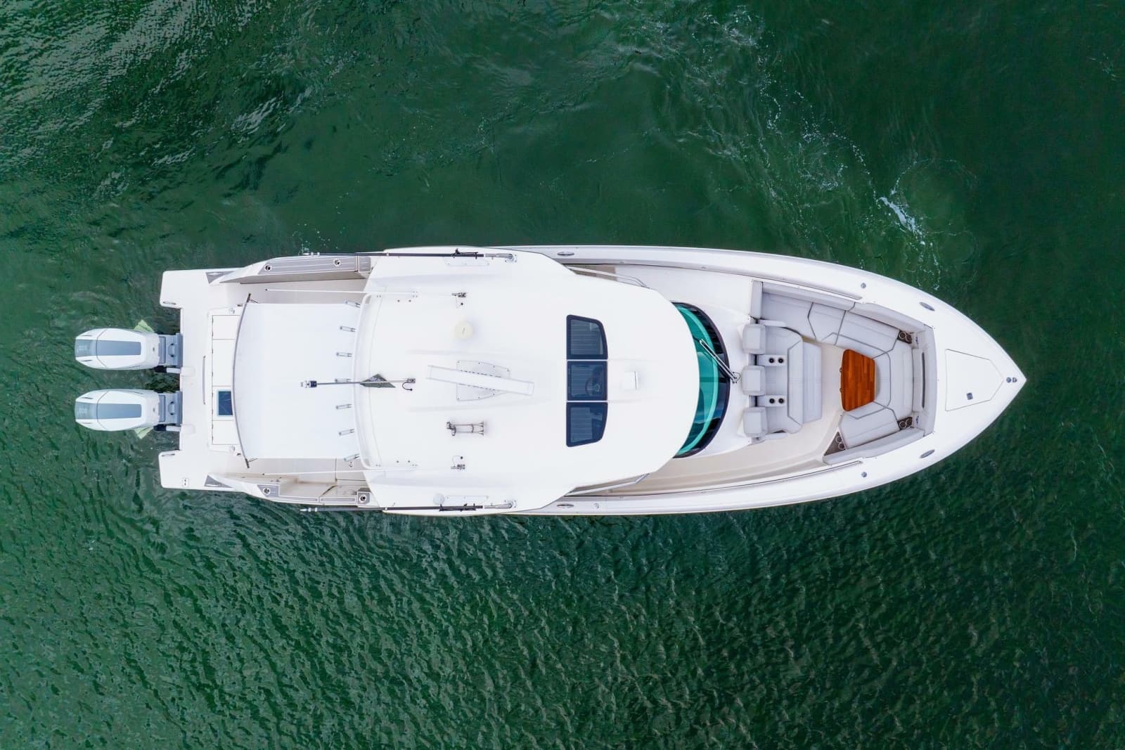 2024 Tiara Yachts 43 LS