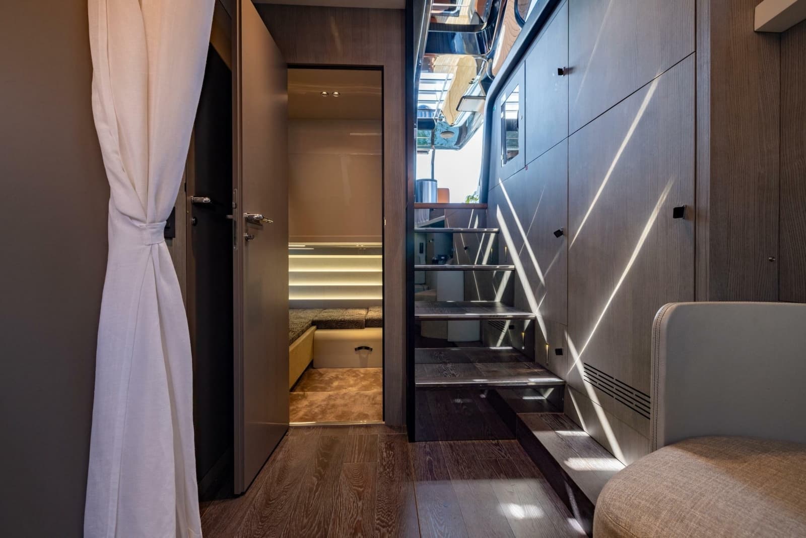 2022 Cranchi A46 Luxury Tender