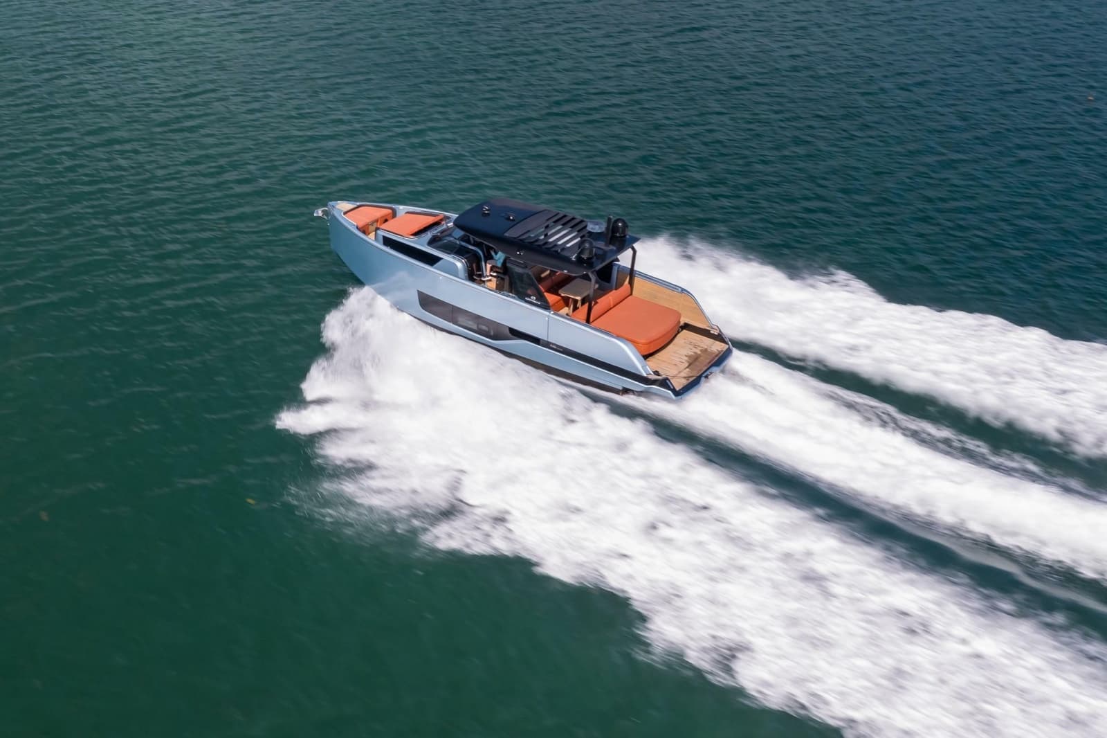 2022 Cranchi A46 Luxury Tender