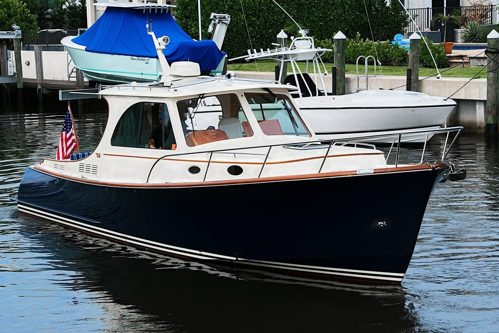 2018 Hinckley Picnic Boat 37 MKIII