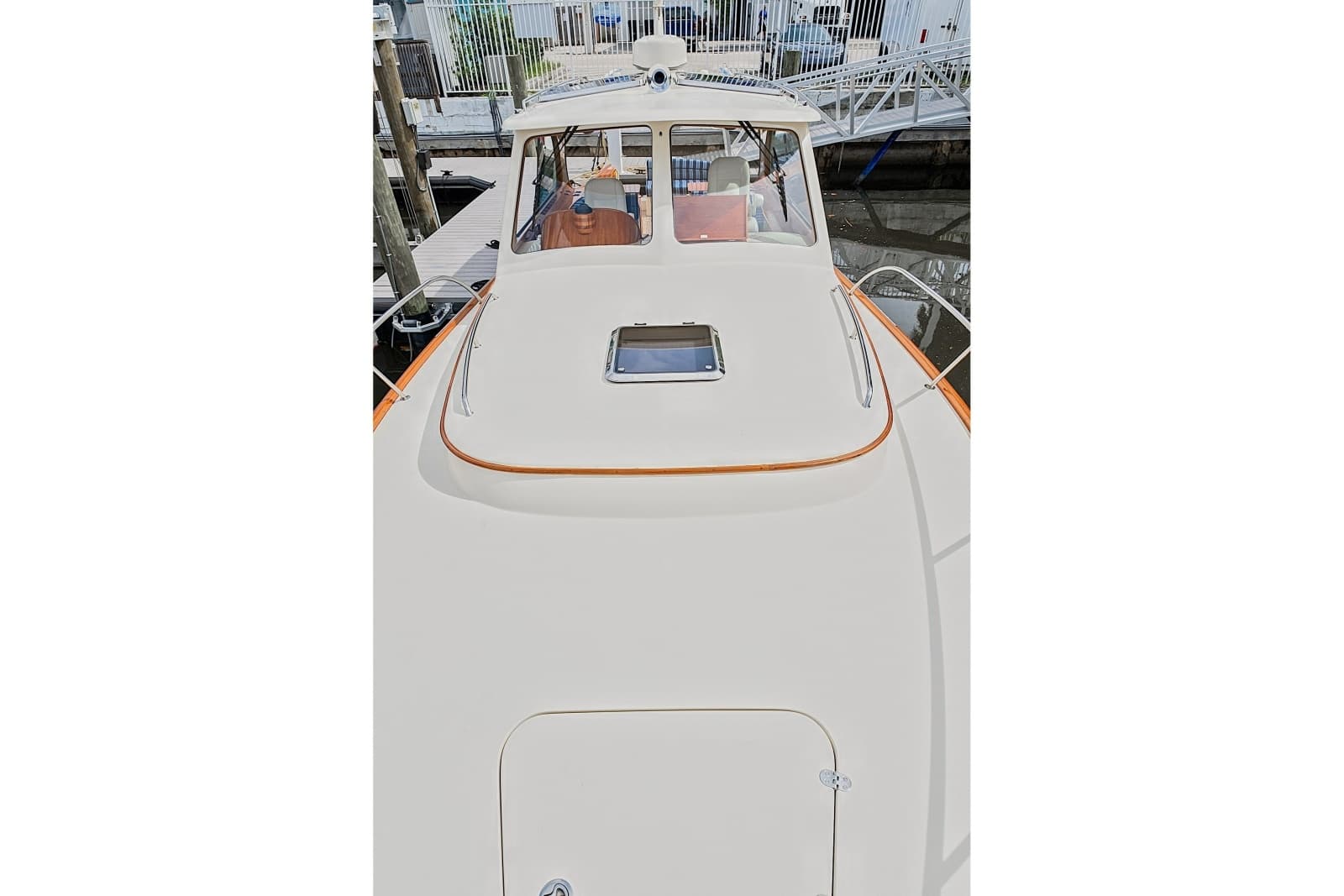 2018 Hinckley Picnic Boat 37 MKIII