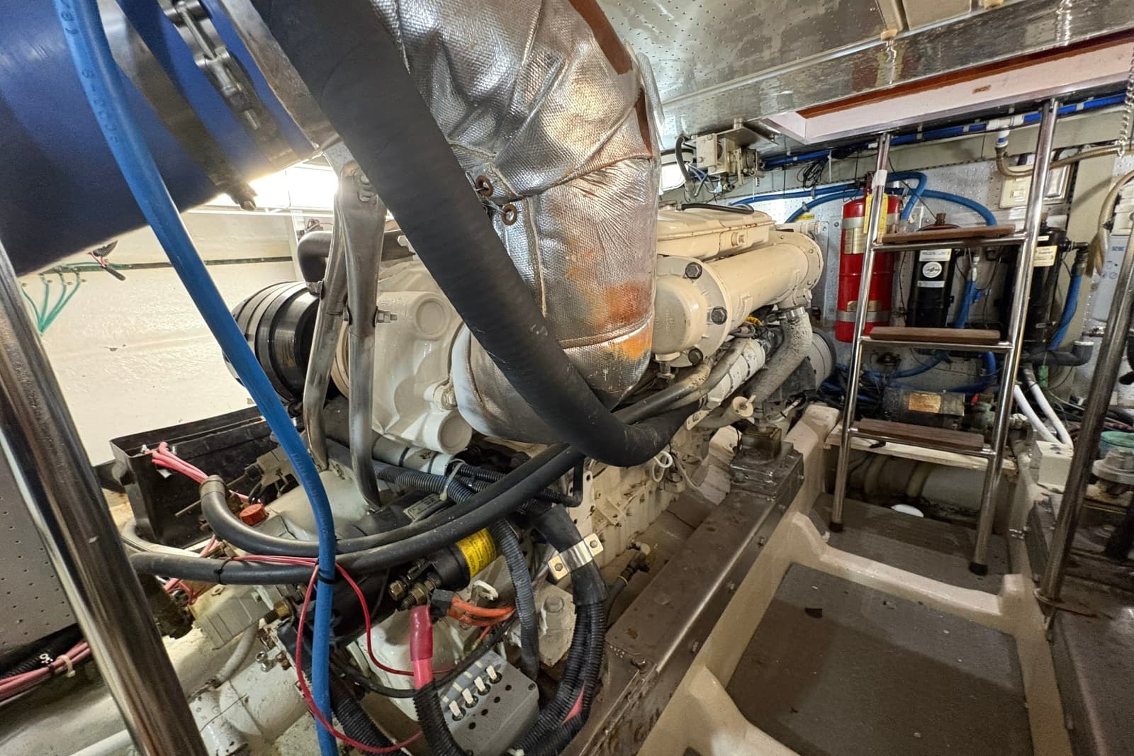 2003 Symbol 50 Pilothouse