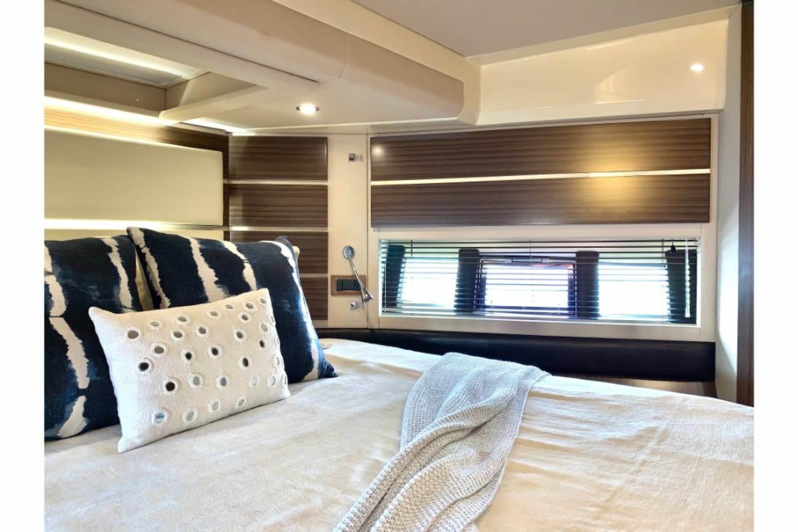 2016 Azimut FLY 60