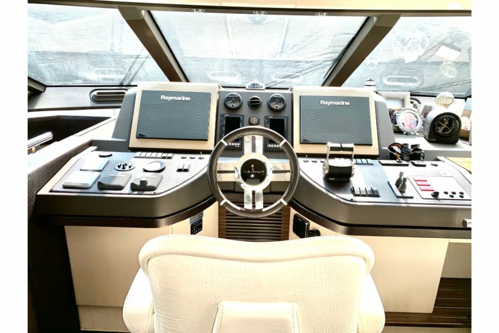 2016 Azimut FLY 60