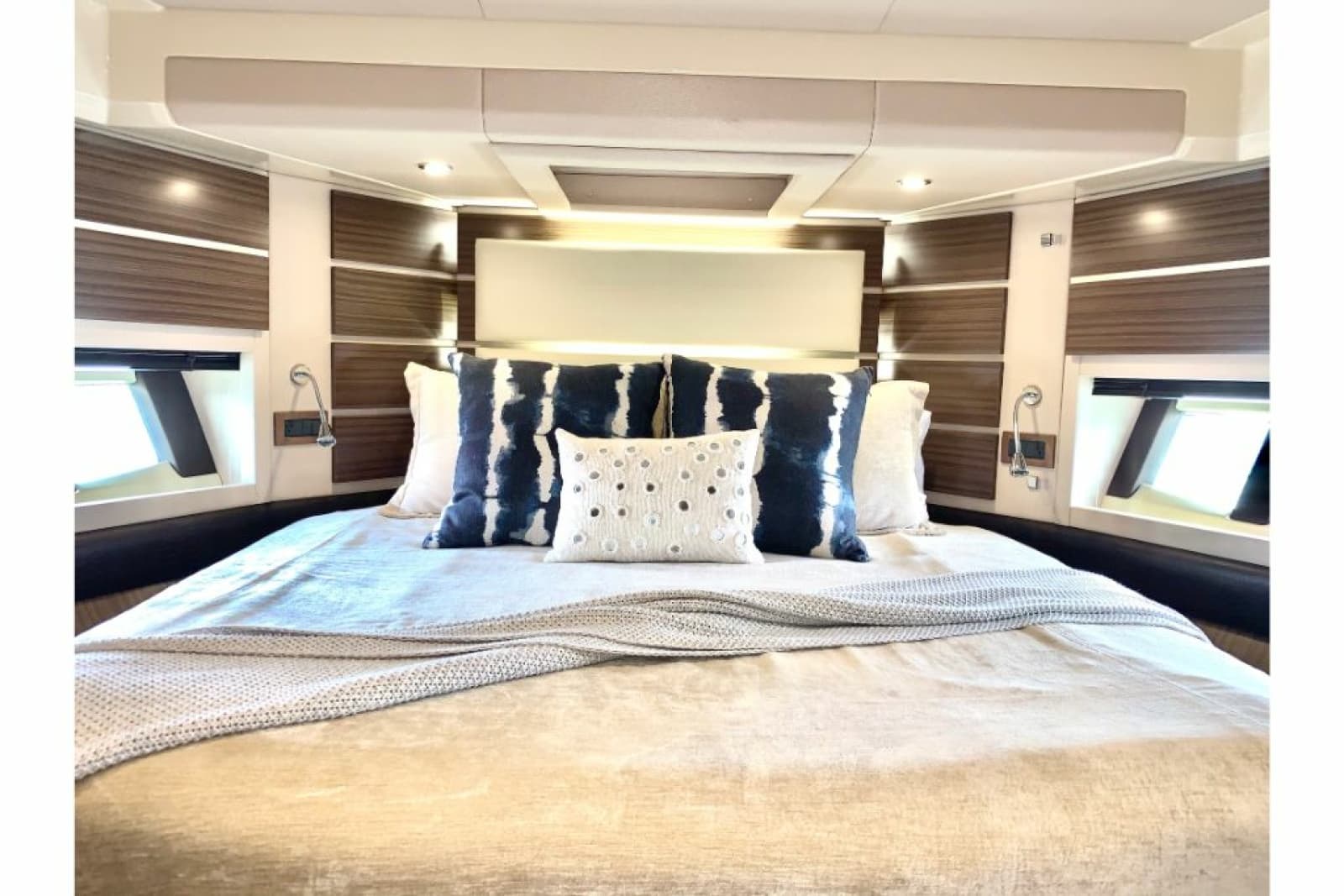 2016 Azimut FLY 60