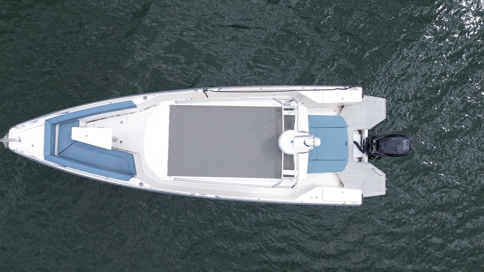 2018 Axopar 28 XC CROSS CABIN