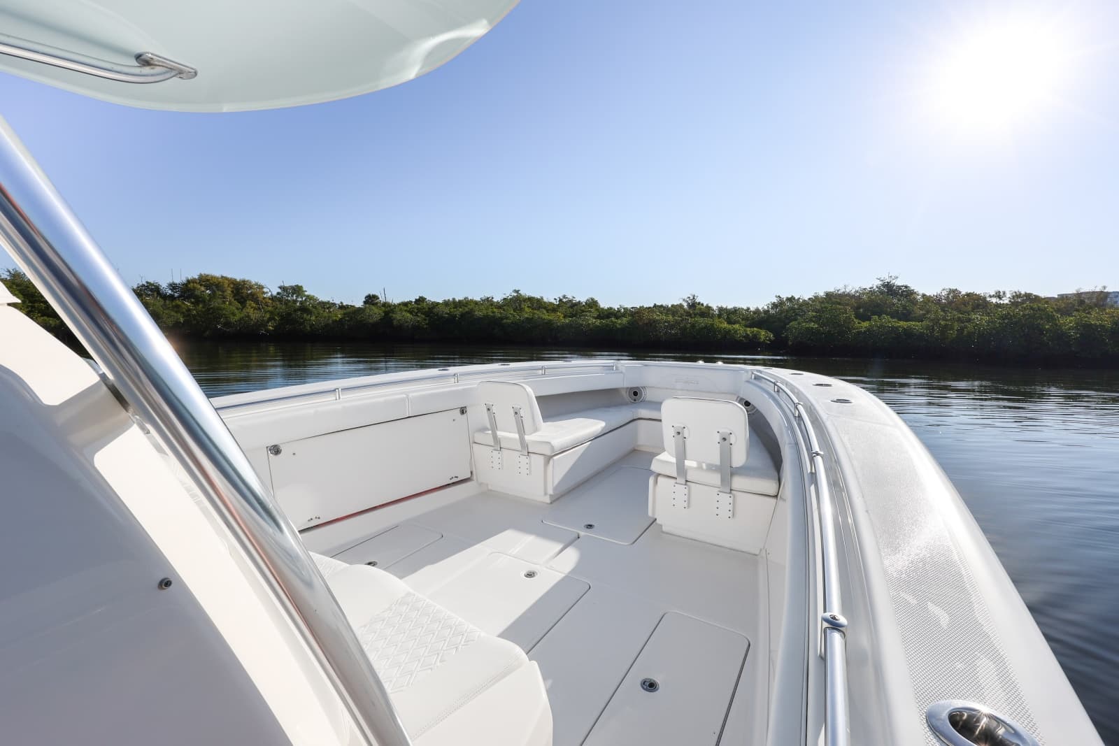 2016 Invincible 39 Open Fisherman