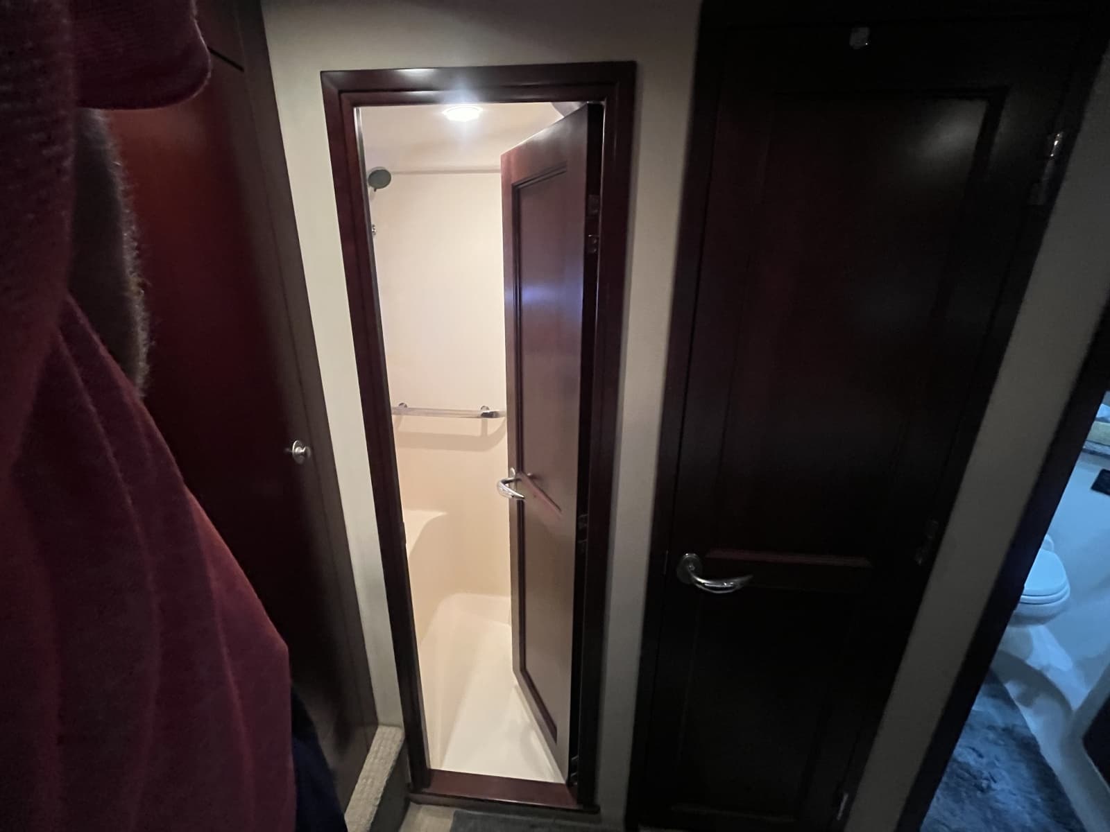 2006 Sea Ray 58 Sedan Bridge
