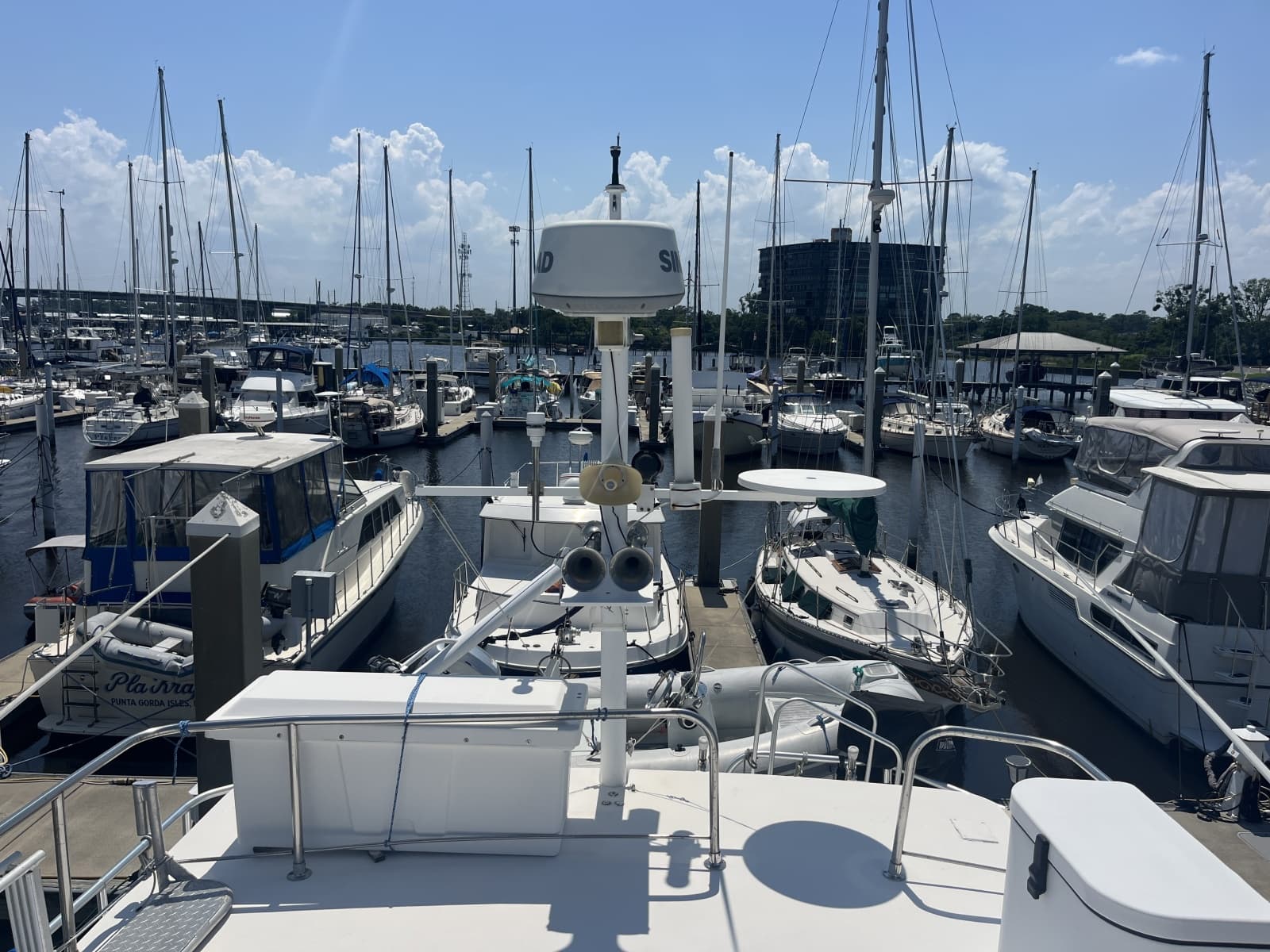 2001 Great Harbour GH47