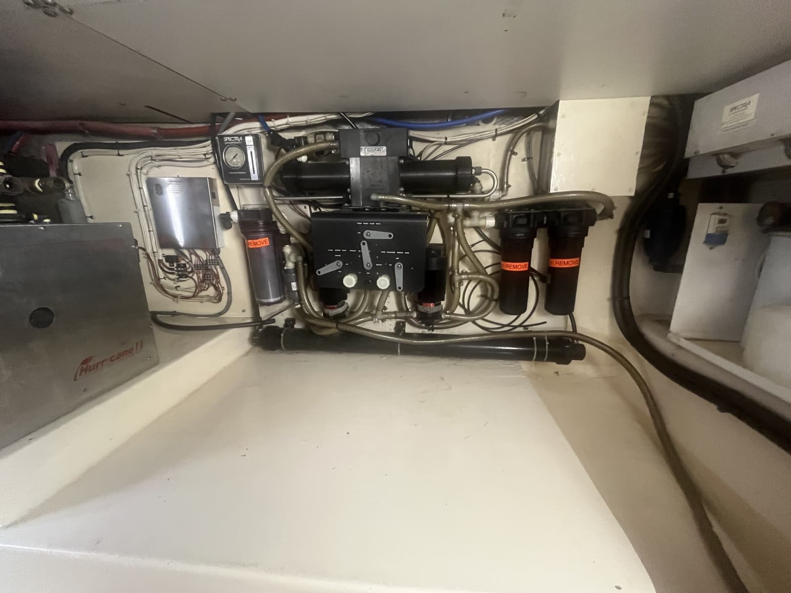 2001 Great Harbour GH47