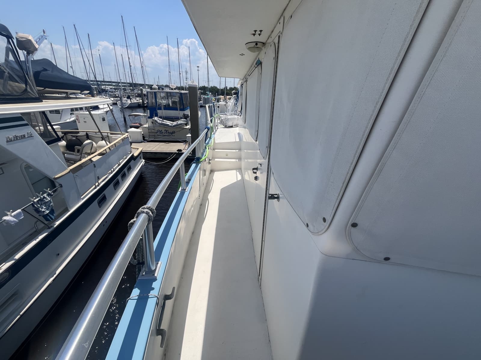 2001 Great Harbour GH47