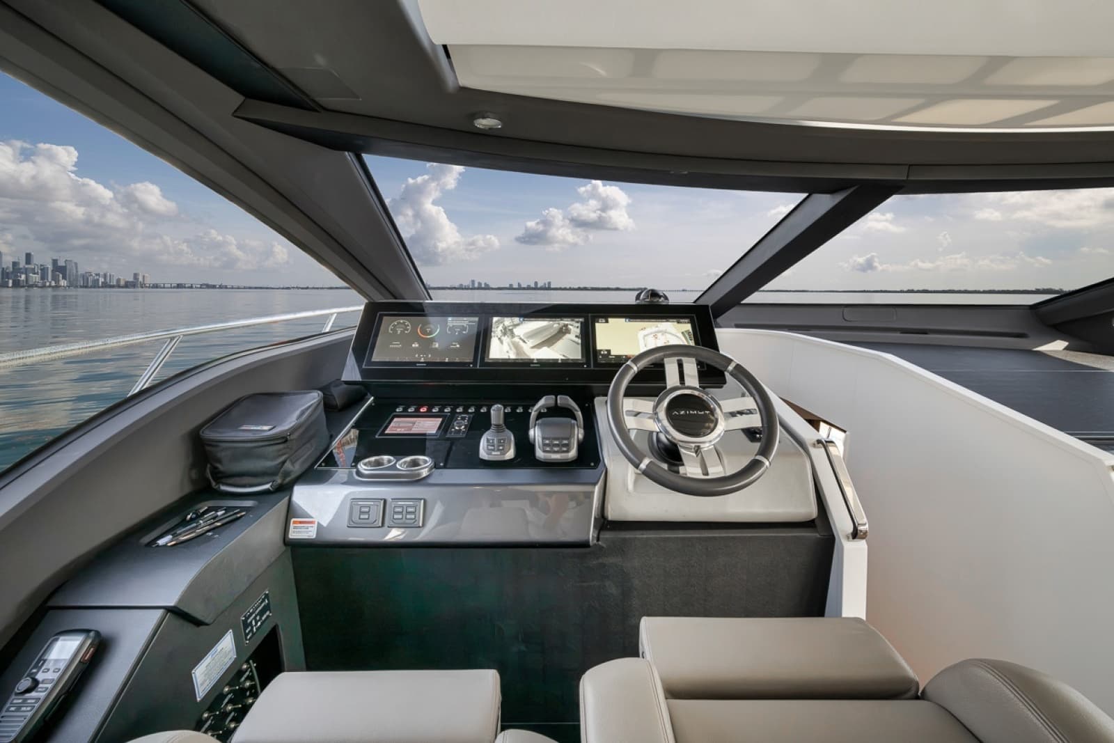 2024 Azimut S8