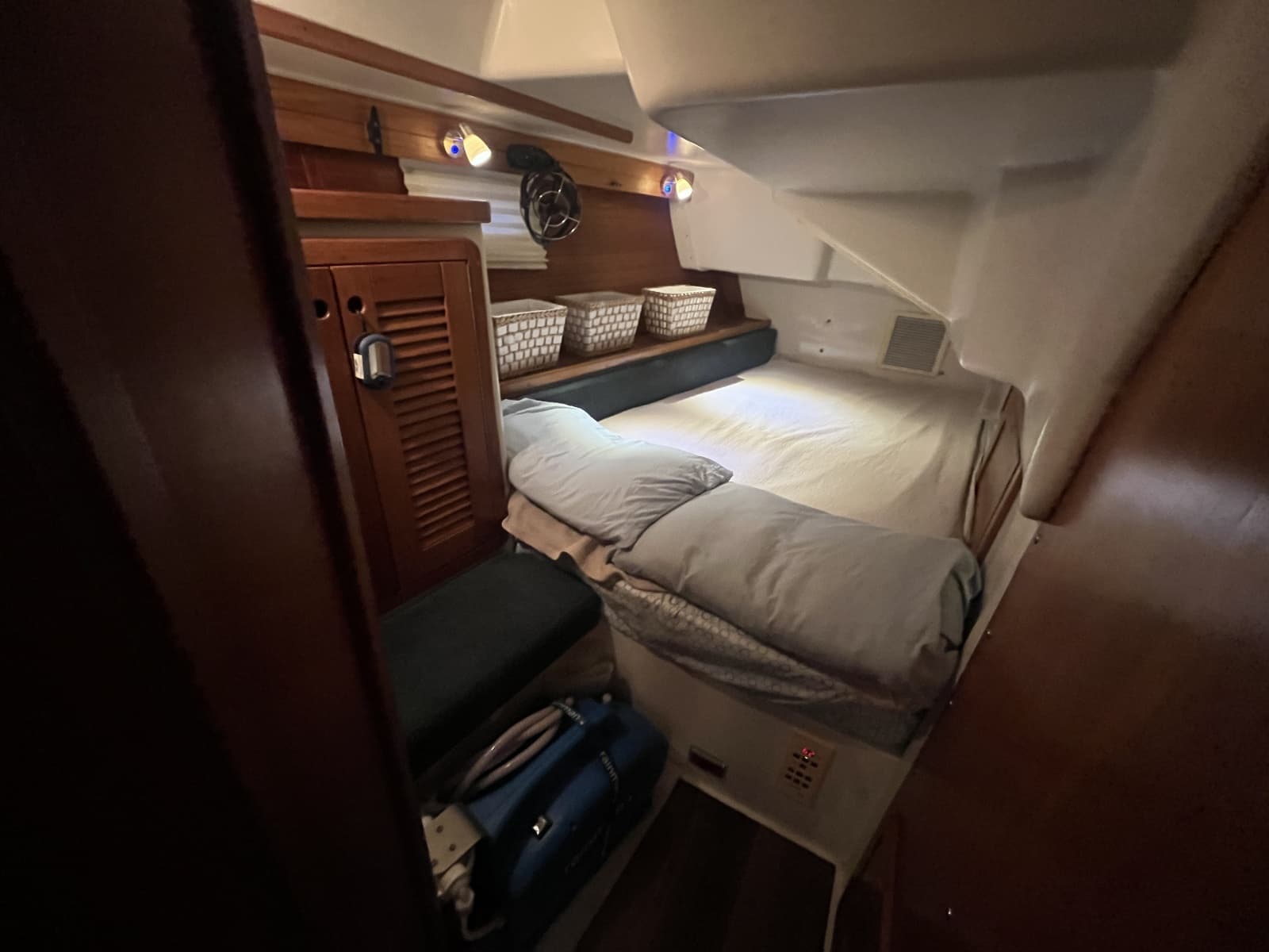 1999 Catalina 42 MKII