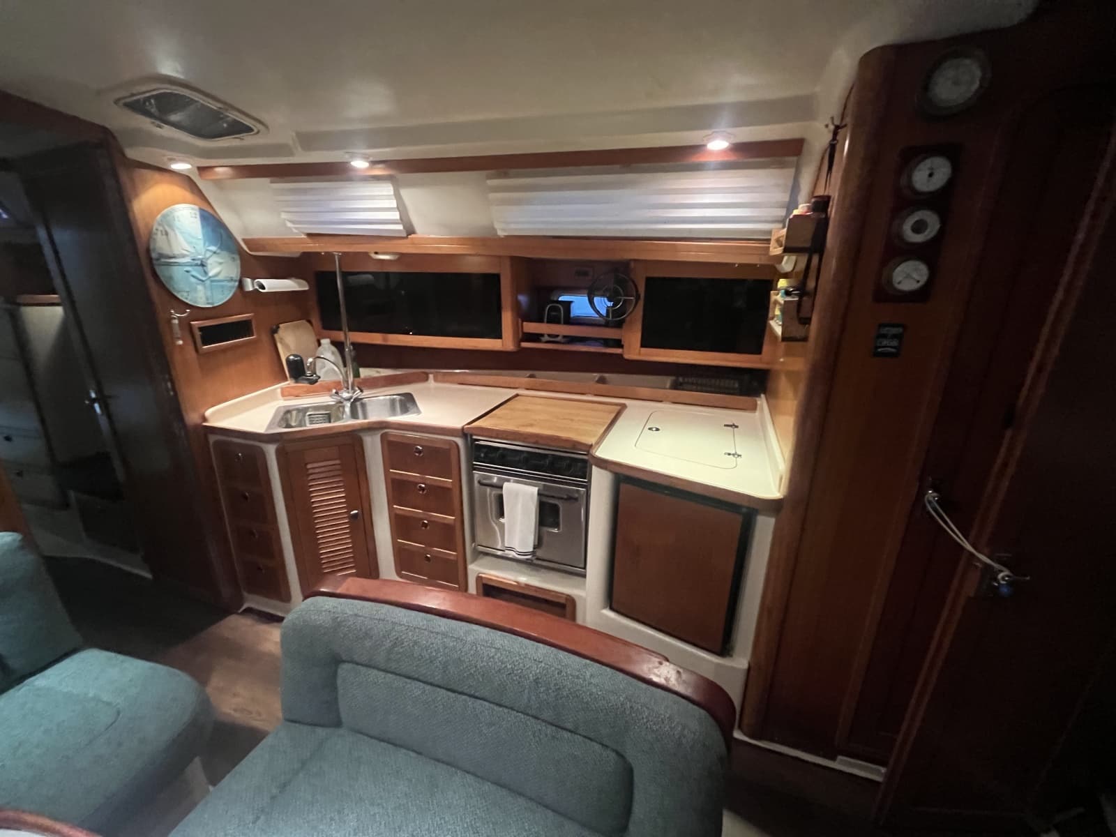 1999 Catalina 42 MKII