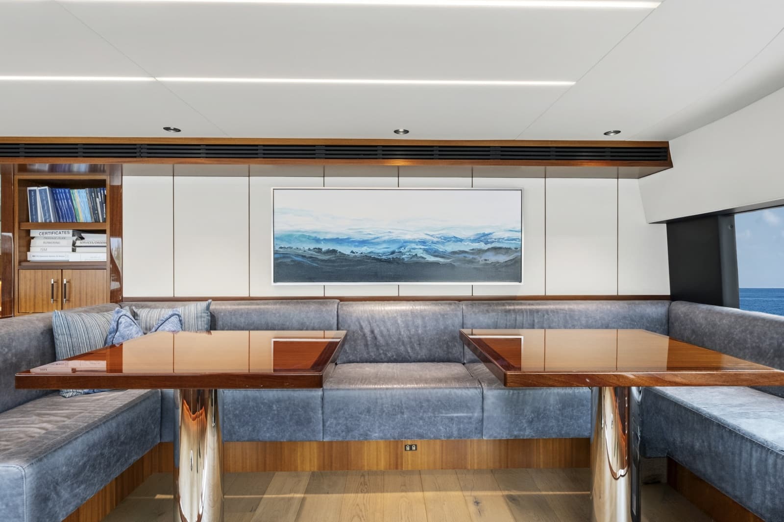 2023 Westport W125