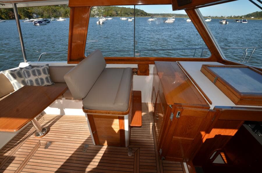 Nav Seat