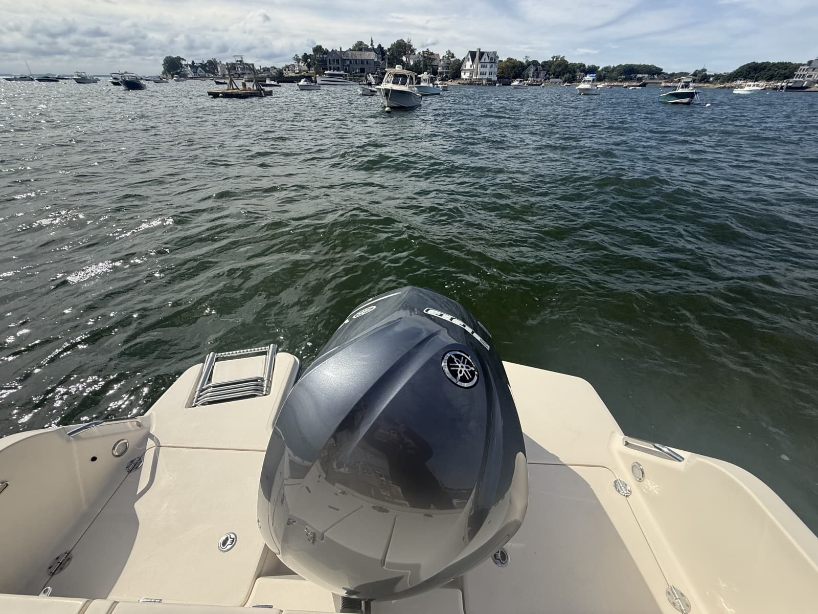 2018 Grady-White 235 Freedom