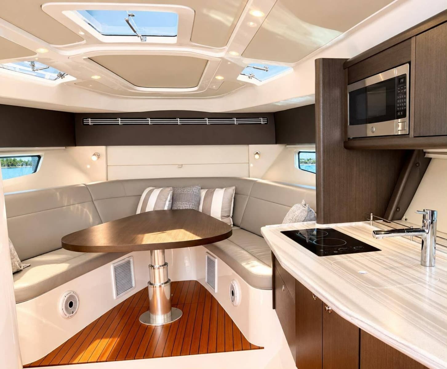 2022 Intrepid 