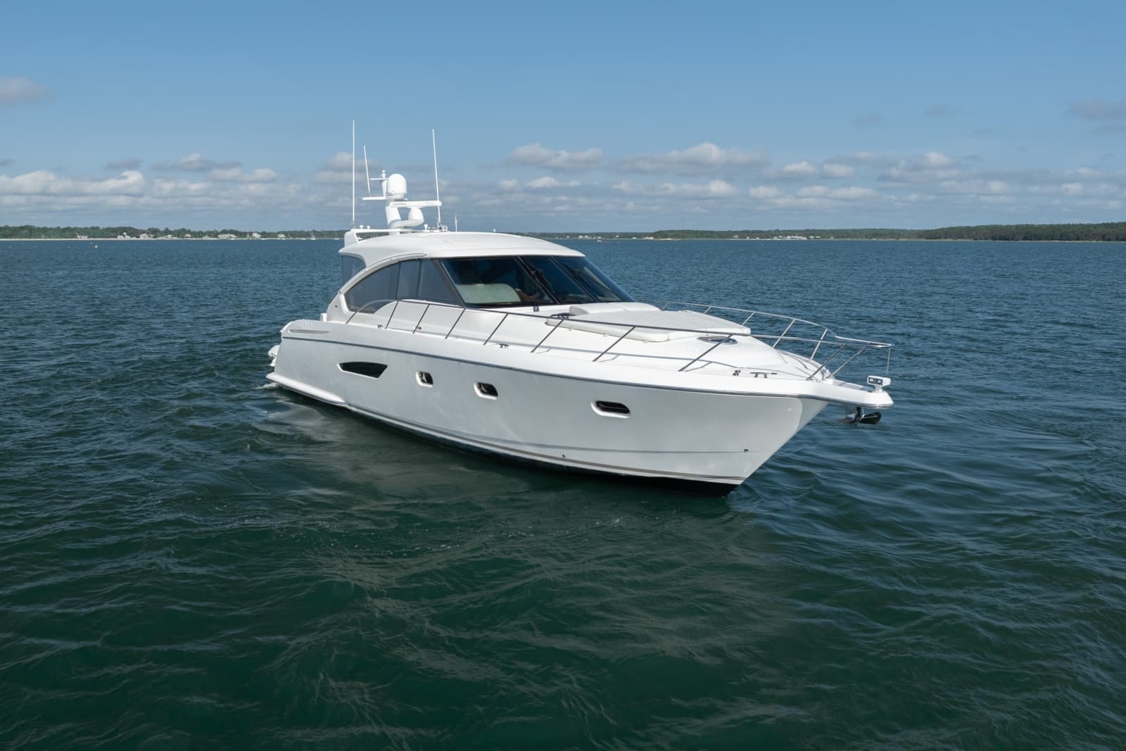 2009 Tiara Yachts 5800 Sovran