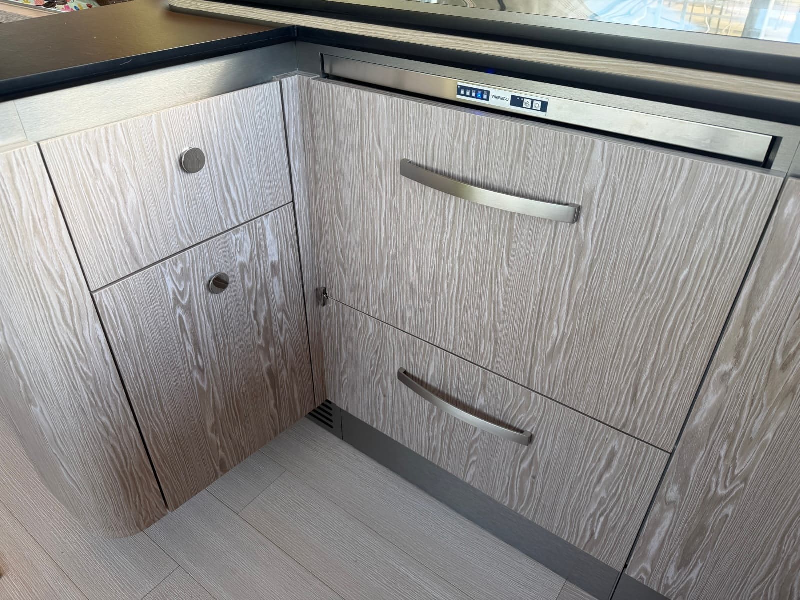 2023 Azimut S6