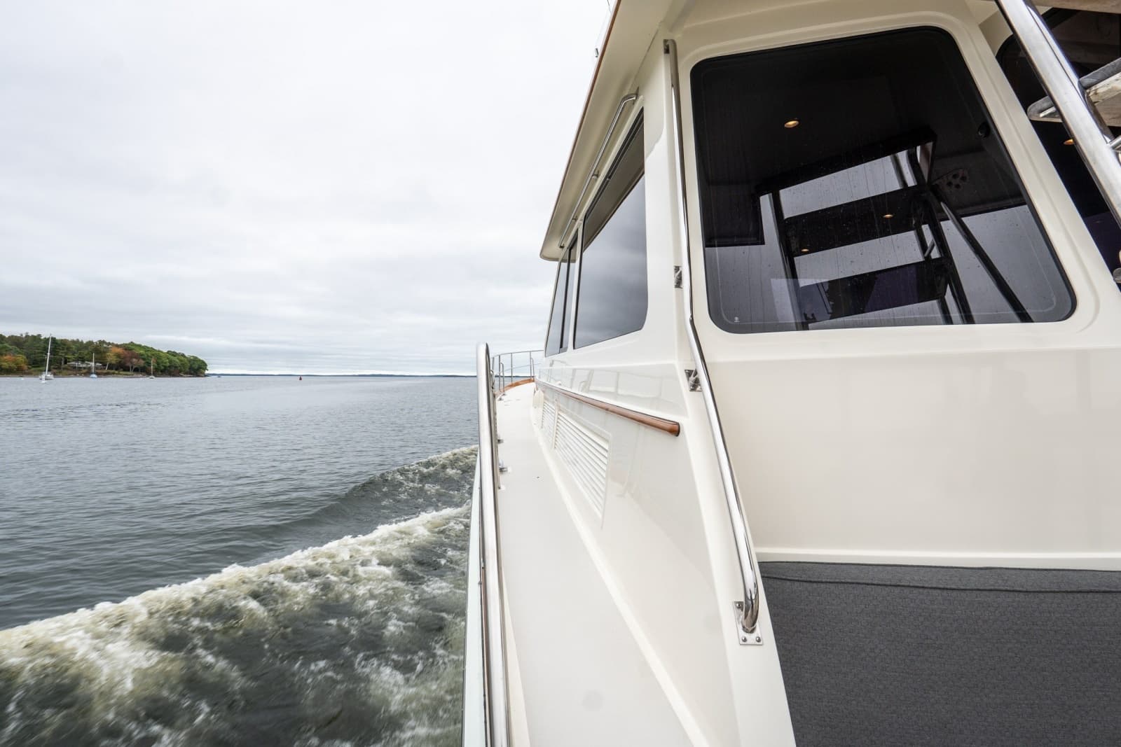 2003 Grand Banks 54