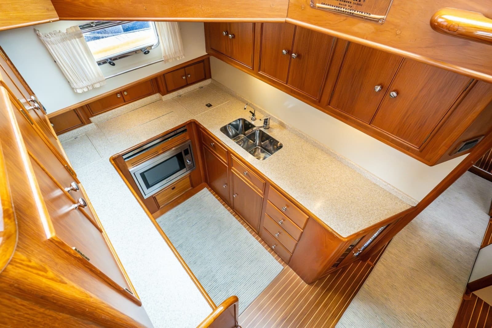 2003 Grand Banks 54