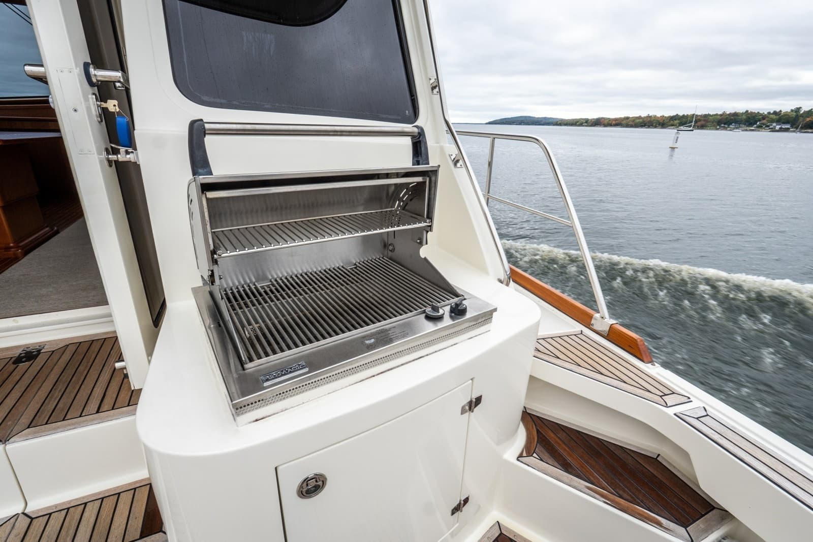 2003 Grand Banks 54
