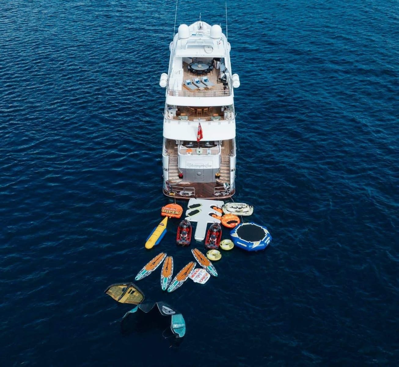 2012 Trinity Yachts Tri-Deck