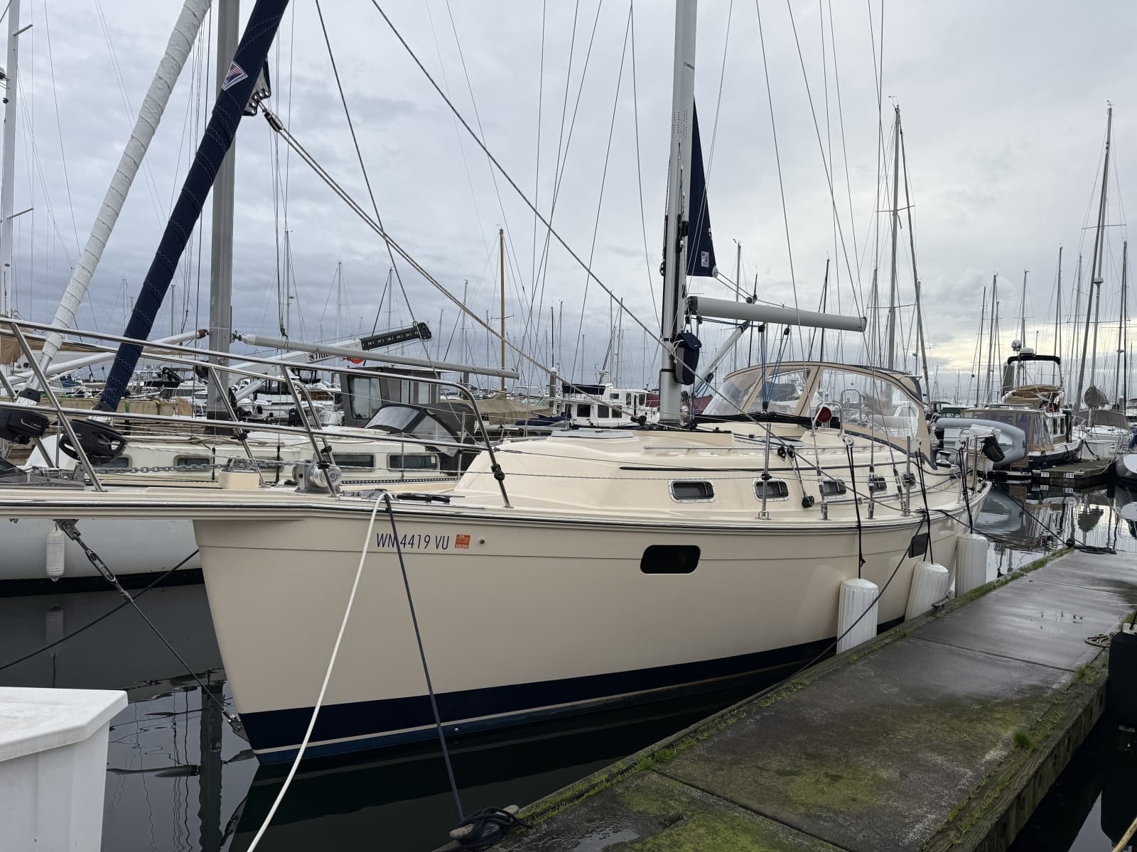 2025 Island Packet 349