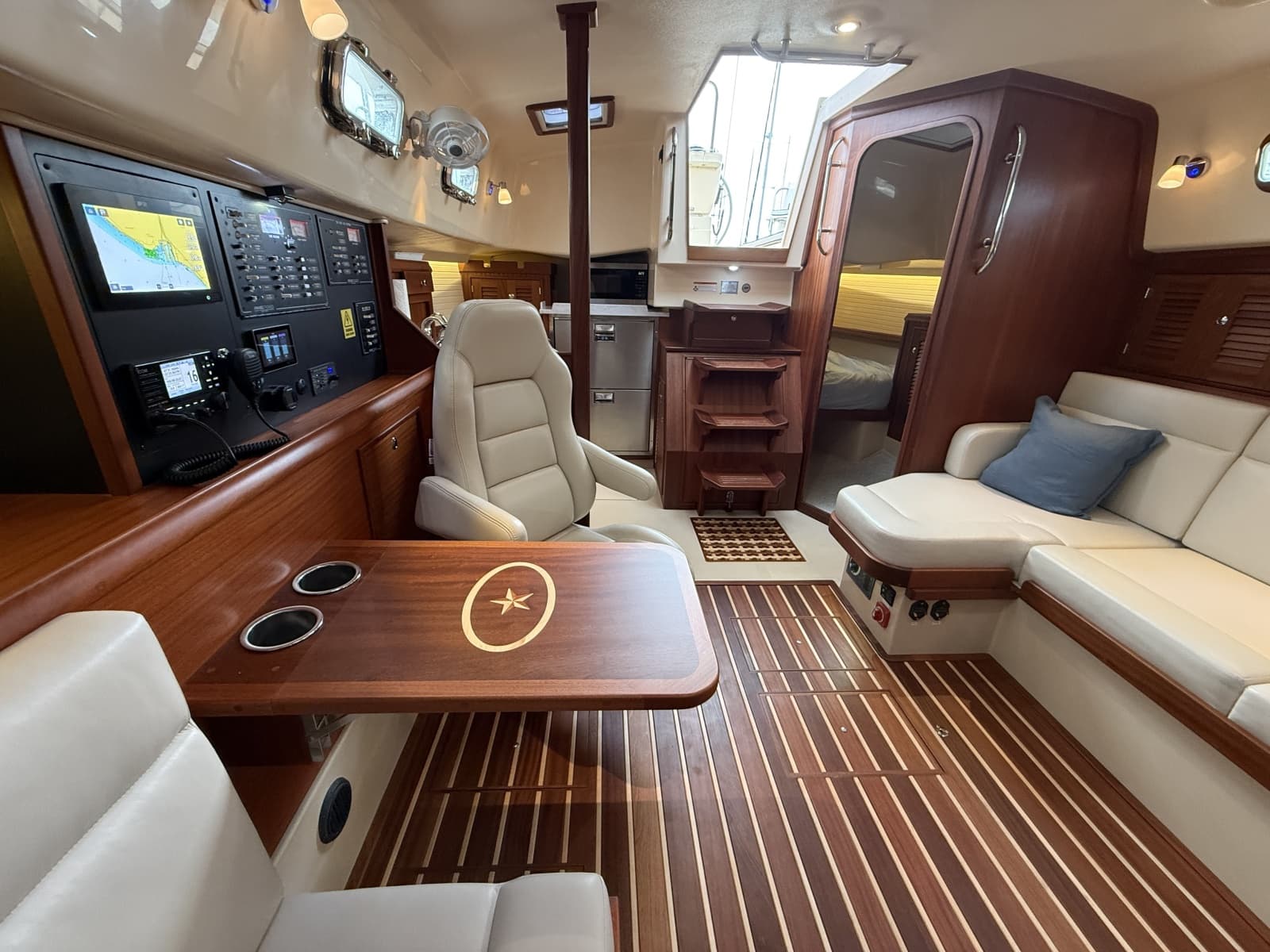 2025 Island Packet 349