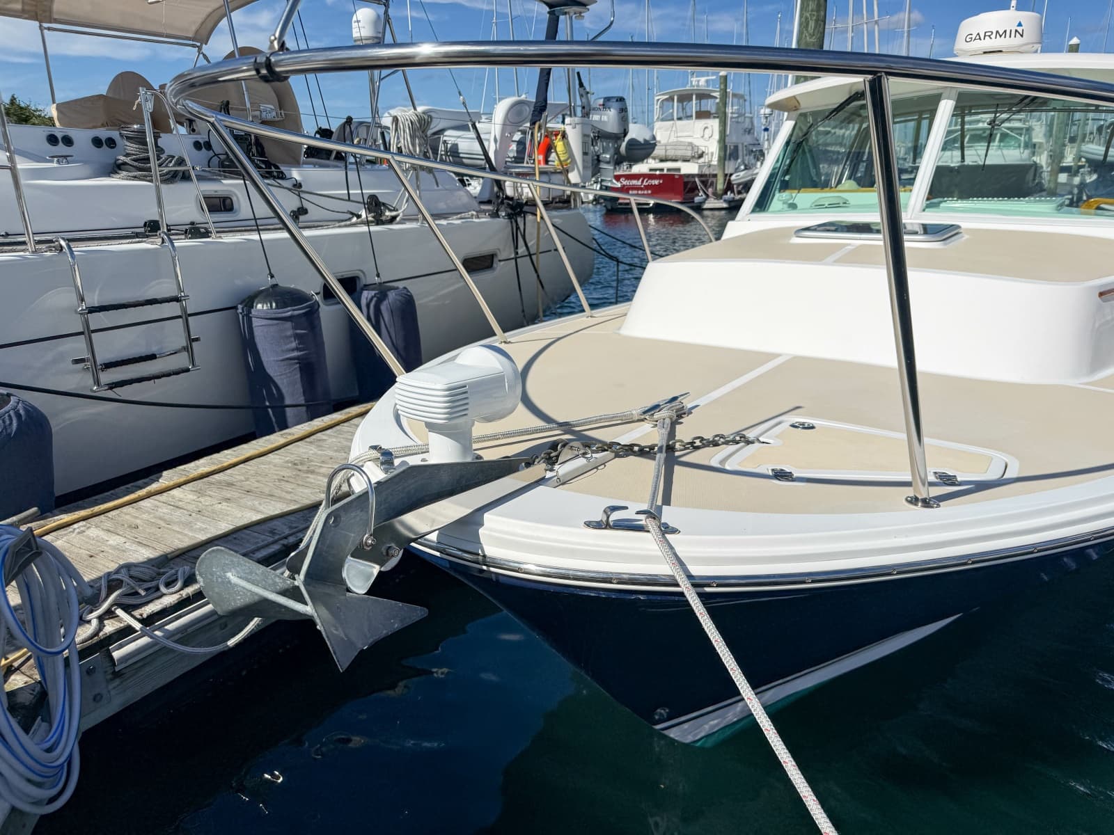 2004 Hunt Yachts SurfHunter 29
