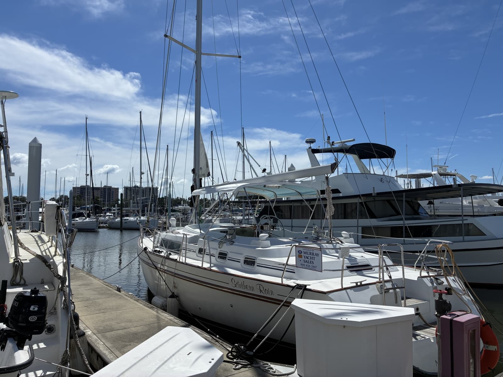 Beneteau 44 Center Cockpit