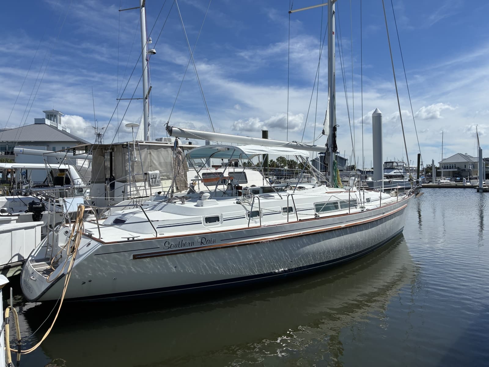 1995 Beneteau 44 Center Cockpit
