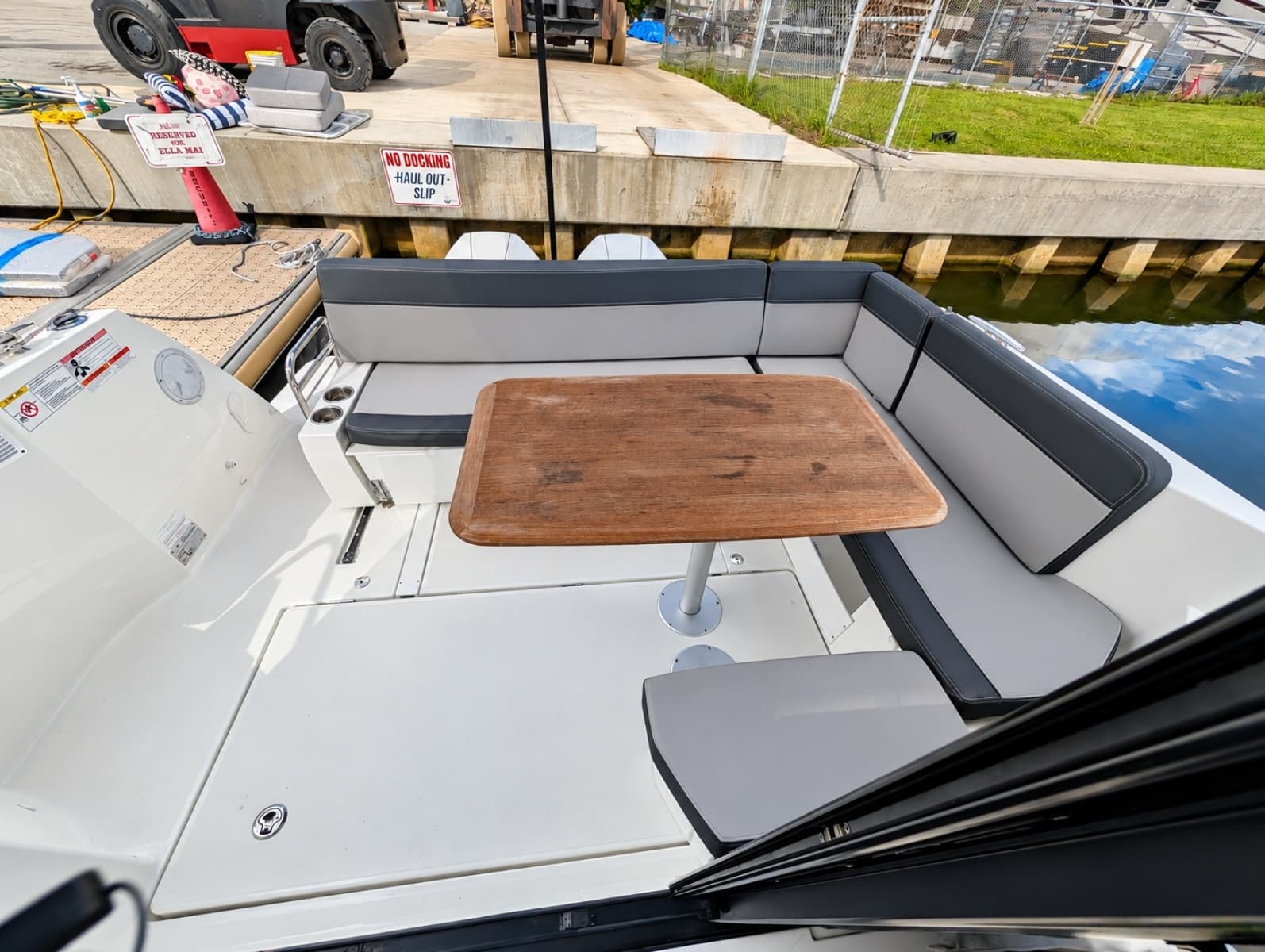 2022 Jeanneau NC 1095 Coupe