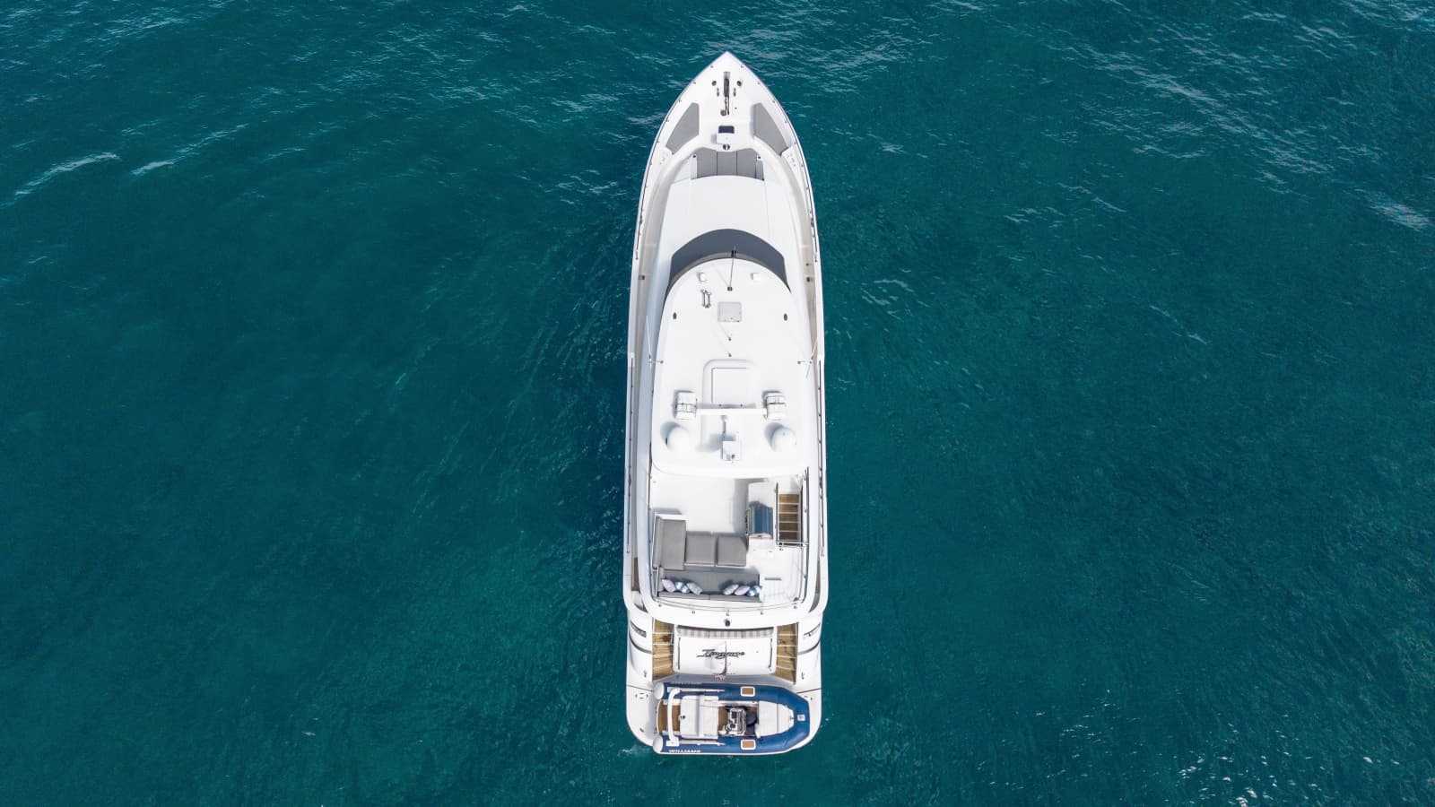 2018 Hatteras M75