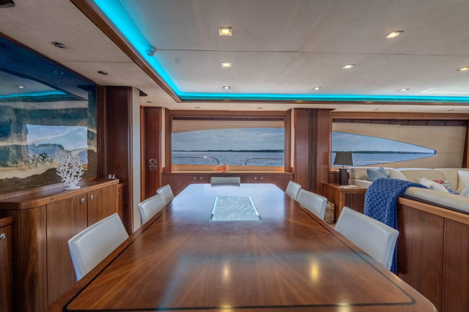 2004 Sunseeker 105 Yacht