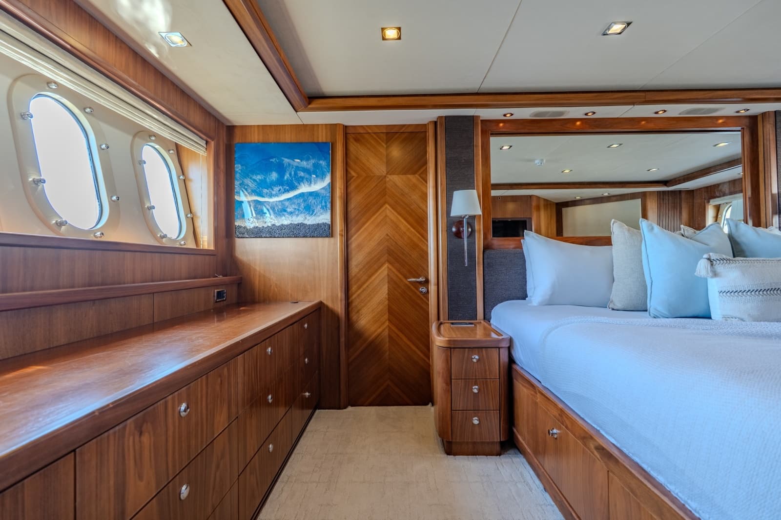 2004 Sunseeker 105 Yacht