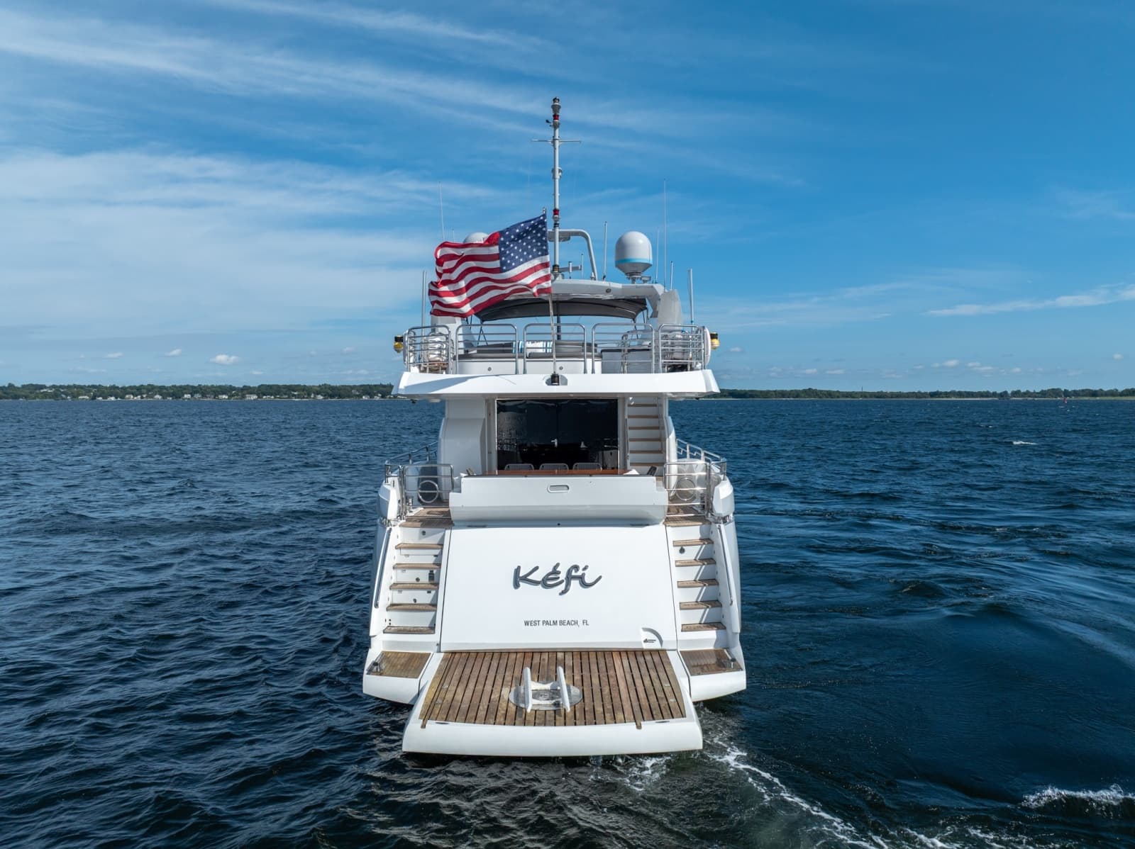 2004 Sunseeker 105 Yacht