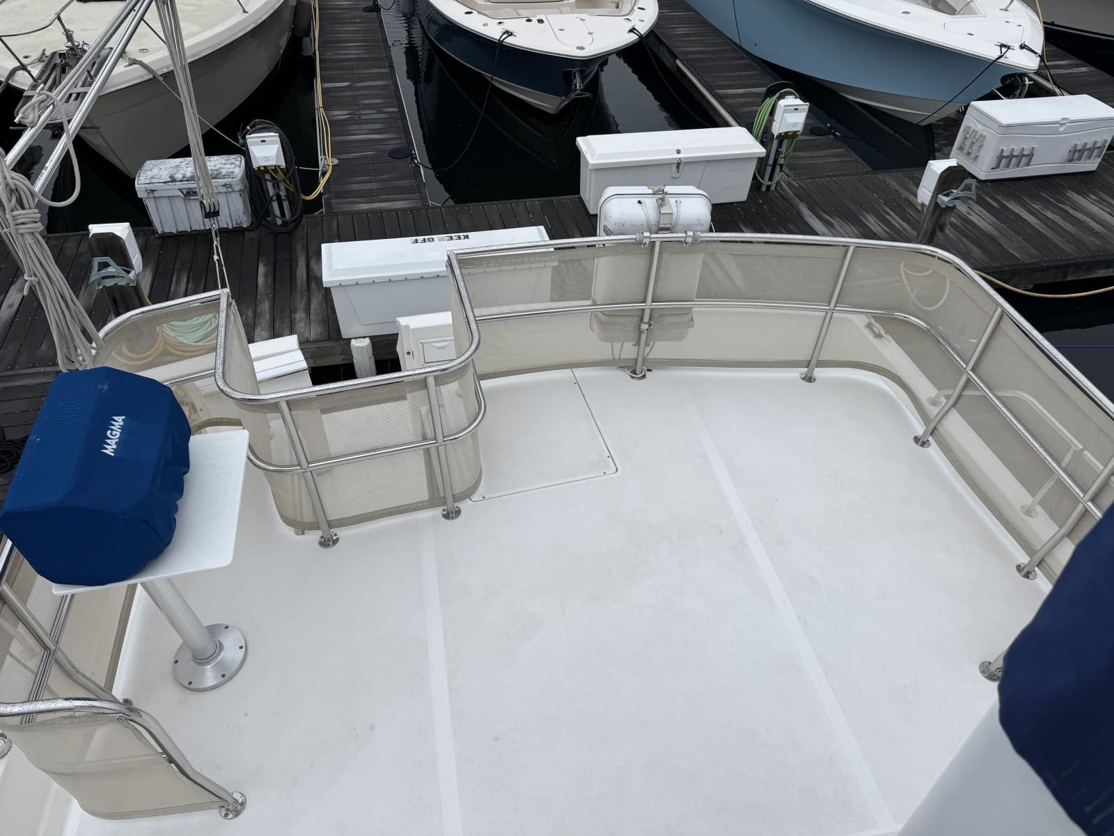 2004 Mainship 