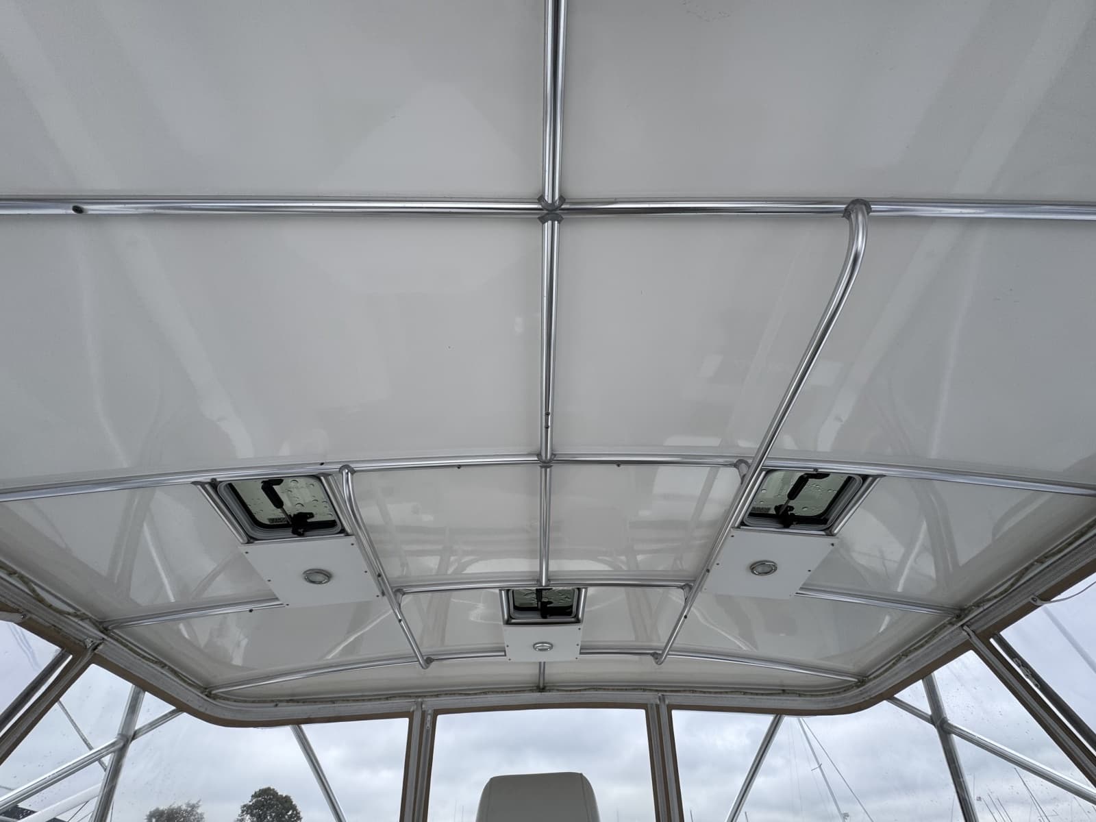 2004 Mainship 