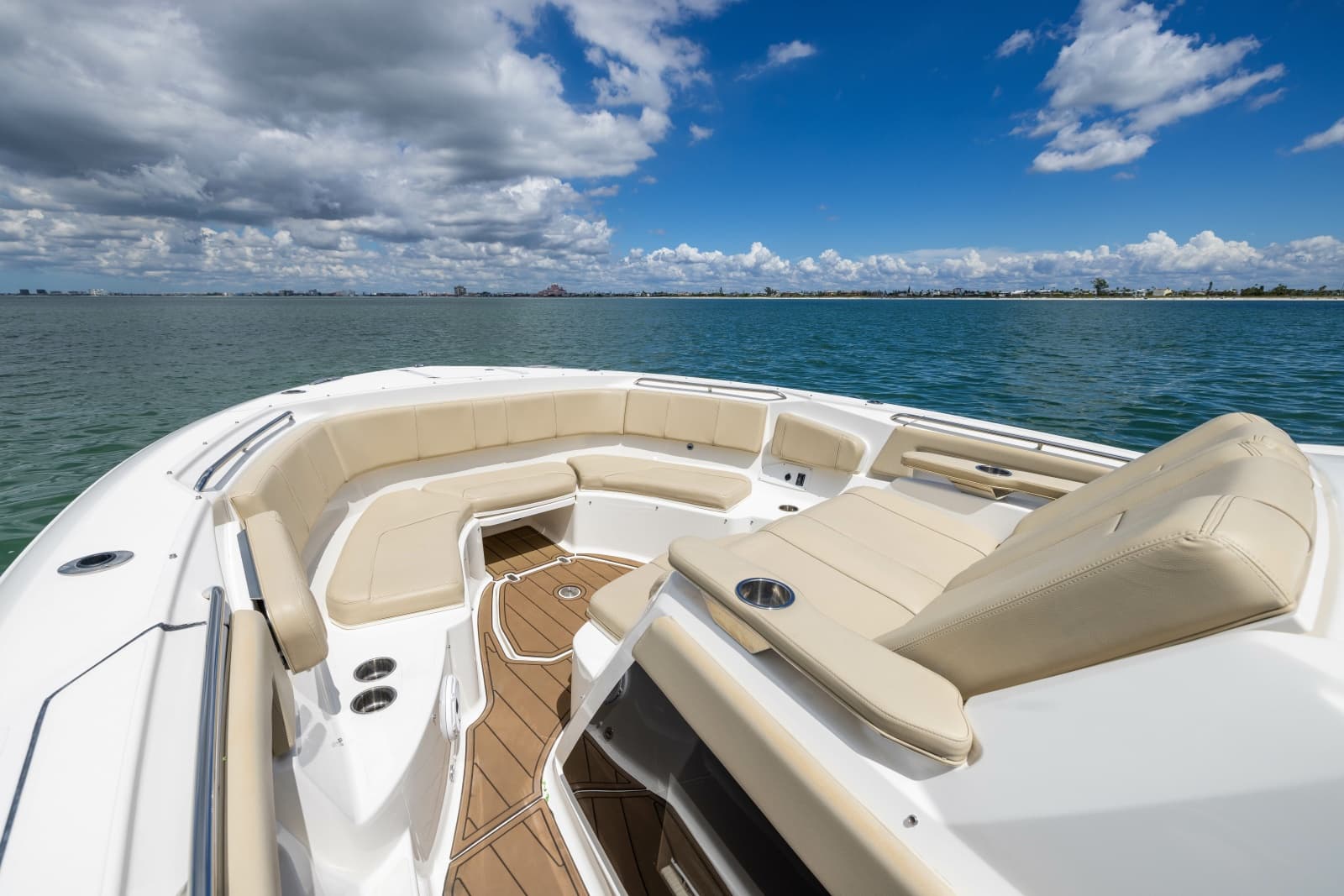 2021 Pursuit S 378 Sport