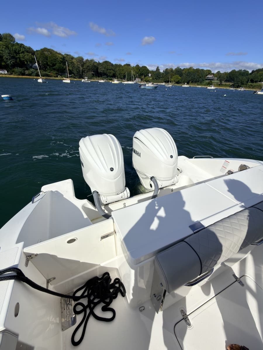 2023 Pursuit OS 325 Offshore
